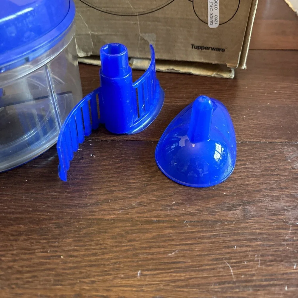 Tupperware Quick Chef Food Processor Chopper Blender Mixer Blue 4 Cups